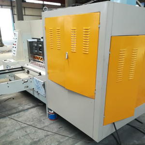 Machine de découpe automatique de cartons ondulés pour boîtes à pizza avec alimentation par bords avant - Product Image 2