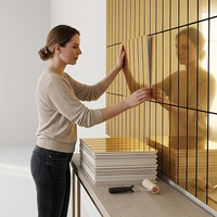 Papier peint à rayures en maille 3D, texture à effet miroir, panneaux muraux modernes de luxe, à coller et à décoller, faciles à installer et à entretenir