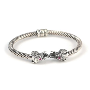 Pulsera de Hombre NUSRET de Plata de Ley 925 con Cabeza de Elefante Romántica, Zirconia Rubí, Cierre de Resorte, Joyería Turca - Product Image 5