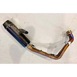 Sistema di Scarico Completo Arrow per Yamaha XSR 700 2021-2023 in Acciaio Inox e Fibra di Carbonio - Product Image 1