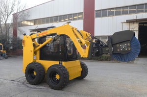 Sinomach Changlin Brand Official 40kW Skid Steer <b>Loader</b> with EPA 4 and Euro 5 Certificate for Wholesale - Product Image 5