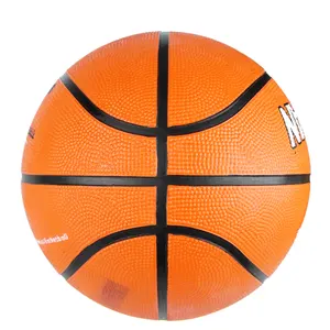 Дешевый высококачественный изготовленный на заказ крытый или на открытом воздухе резиновый материал мяч баскетбол