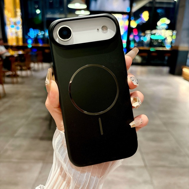 For iPhone 17 Air New Plain Metal Magnetic Charging Protection Cover Luxury PC Mobile Phone Case for iPhone 17 Pro Max