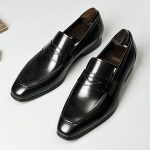 Chaussures basses rétro en cuir véritable pour hommes, à bout rond, décontractées, polyvalentes, avec patchwork vieilli et lacets - Product Image 1