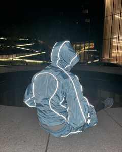 <span class=keywords><strong>Tuta</strong></span> <span class=keywords><strong>Sportiva</strong></span> da <span class=keywords><strong>Uomo</strong></span> Personalizzata per Attività all'Aperto in Poliestere Traspirante e Nylon Impermeabile con Cerniera e Dettagli Riflettenti - Product Image 3