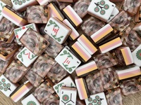 Nouvelles tuiles de mahjong modernes américaines de luxe en acrylique/plastique, écologiques, durables et portables, pour le poker et le divertissement