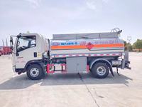 Camion-citerne Euro 6 de 6,2 m³ pour le transfert de carburant sur chantier (5 tonnes) - Pompe + Compteur, Carburants pour excavatrices 24h/24, 7j/7, Homologué pour les produits dangereux