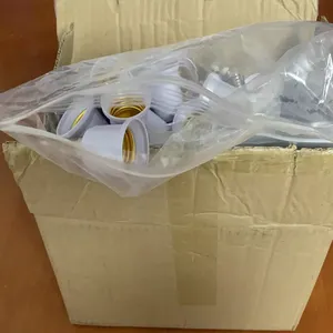 Bán Buôn Nhựa Không Thấm Nước <span class=keywords><strong>Adapter</strong></span> Ổ Cắm Điện <span class=keywords><strong>E27</strong></span> Để B22 Ánh Sáng Phụ Kiện Ổ Cắm <span class=keywords><strong>Adapter</strong></span> Bóng Đèn LED E14 <span class=keywords><strong>E27</strong></span> Đèn Chủ Sở Hữu - Product Image 6