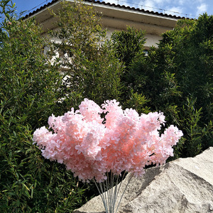 Fleurs décoratives artificielles en gros, branches de cerisier en soie blanches de haute qualité, fleurs artificielles pour mariage - Product Image 3