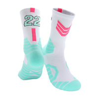 Vente en gros d'usine Chaussettes unisexes de basket-ball Automne Hiver Absorbant la sueur Chaussettes confortables personnalisées avec logo personnalisé pour hommes et femmes