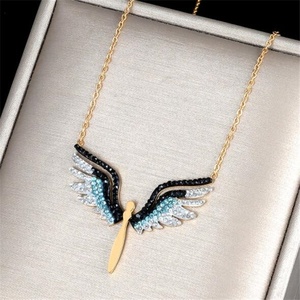 Yiwu-collar de acero inoxidable con diseño elegante de aves de Wonder, joyería de moda, colorida, piedra de arcilla, Fénix - Product Image 4