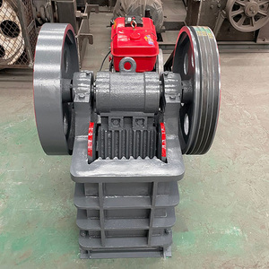 Concasseur à mâchoires compact PE150*250 1t/h pour le broyage de pierres, roches et minerais – Machine d'extraction aurifère à prix abordable - Product Image 1