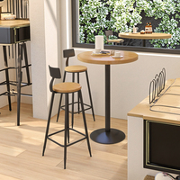Table de bar ovale moderne de luxe en bois massif et fer pour café commercial, salon de thé, table haute pour villas, extérieurs, mobilier de restaurant