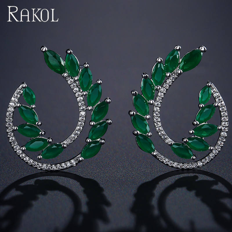 หินสีเขียวสีขาว