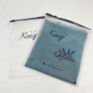 Bolsa de Plástico Esmerilada de PE para Ropa con Impresión Personalizada, Bolsas de Embalaje para Ropa, MOQ Bajo - Product Image 6
