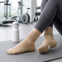 Chaussettes de sport personnalisées pour Pilates et Yoga, 100% Coton, Respirantes, Douces, Tricotées, avec bordure, semelle et corps à motifs dessinés à la main, pour adultes, pour le printemps