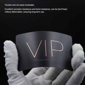 <span class=keywords><strong>Luxe</strong></span> Glossy Matte Plastic Pvc Gift Card 1K Chip Membership VIP Card Professionnel Personnalise Logo Rfid Porte Carte <span class=keywords><strong>De</strong></span> Visite - Product Image 5