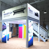 Stand d'exposition modulaire à trois côtés ouverts, double étage, 6m*6m, pour salon professionnel