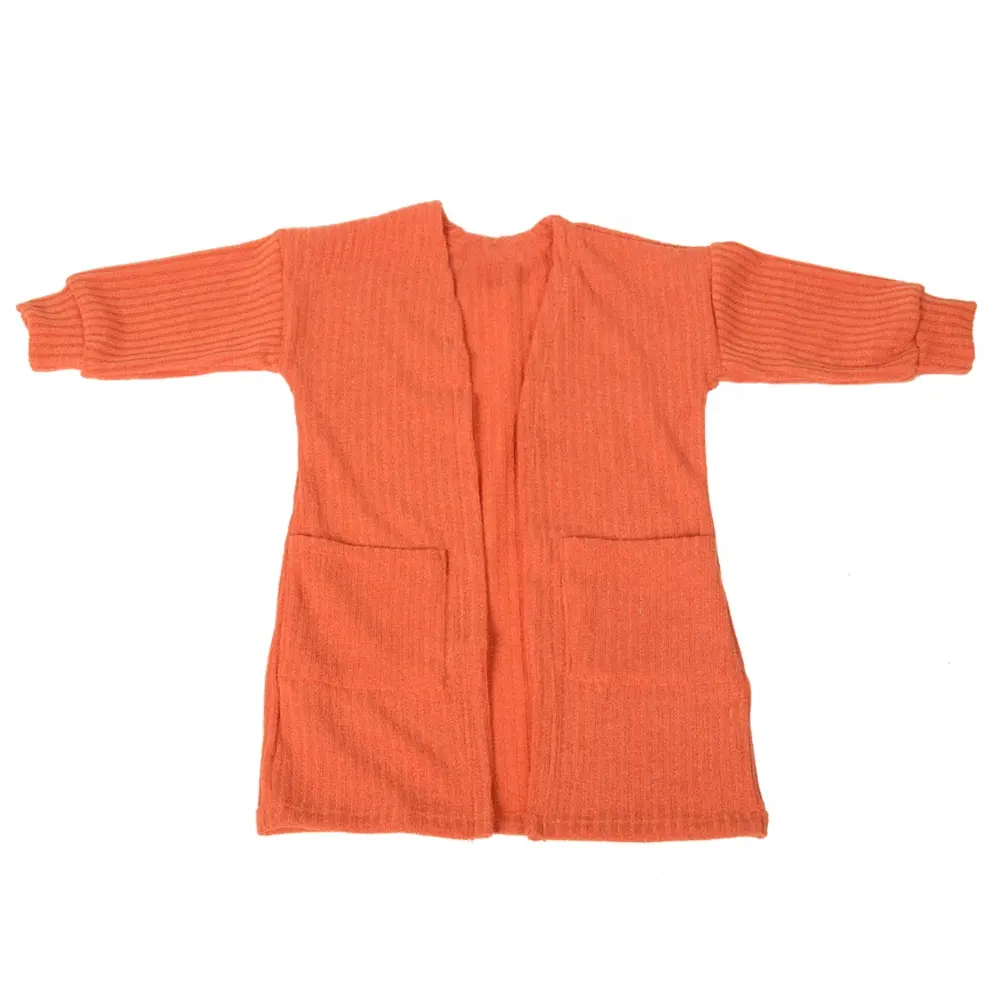 Kunden spezifischer Großhandel für chinesische Fabriken Langarm Baby Cardigan Einfarbige Strick rippen muster Mädchen Staub tuch Baby Robe