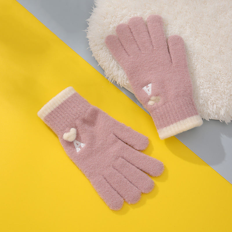 Hot Sale Ladies Warm Skin Friendly Winter Windproof Knit Gloves