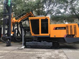 KL511 25M 76-127mm オールインワン統合型DTH掘削リグ ロータリーディーゼルエンジン油圧式トップハンマー ポータブル鉱山掘削リグ - Product Image 4