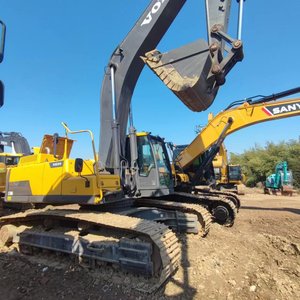 รถขุดมือสอง Volvo EC300 ขนาด 30 ตัน แบบตีนตะขาบ ราคาดี รถขุด Volvo Ec300 มือสอง พร้อมมอเตอร์ เกียร์บ็อกซ์ และชุดเกียร์สำหรับขาย - Product Image 4