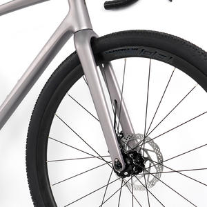 Vélo Gravel G2 24 Vitesses en Fibre de Carbone pour Course sur Route Pédales Classiques Frein à Disque pour Conduite Tout-Terrain Style Urbain - Product Image 3