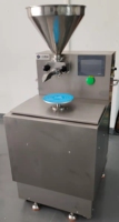 Remplissage quantitatif Mousse Dessert Surface Étalage Gâteaux En Forme Ronde Pâtisserie Gâteau Crème Décoration Machines