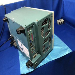 Oscilloscope numérique Tektronix TDS7254B, bande passante 250 MHz, 4 canaux - Product Image 4