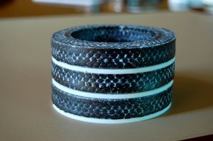 אטמי גרפיט מרוכבים באיכות גבוהה הניתנים להתאמה אישית, טבעות איטום ארוגות מסיבי פוליטרפלואורואתילן PTFE, דגם מותג צ'יאנגלונג - Product Image 2