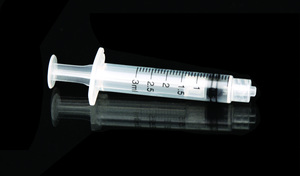 Siringhe di Sicurezza Monouso 2ml con Ago Retrattile, Varie Misure da 16G a 30G, 1ml 3ml 5ml 10ml 20ml - Product Image 6