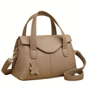 Sac à main pour femme, sac à bandoulière pour jeune femme, sac seau carré mini à motif et chaîne, vente chaude directe usine - Product Image 1