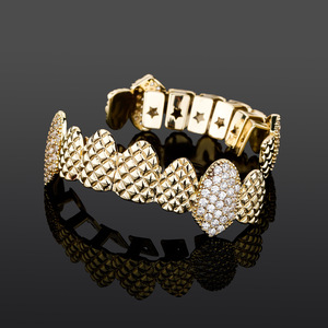 Cut Hip Hop diamante con denti ghiacciati con denti da vampiro d'oro incantano nuovi gioielli per matrimoni e regali - Product Image 5