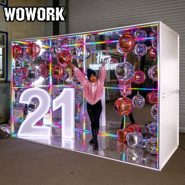 2026 Big LED Light up Neon Marquee Letter Number with Mirror Photo Booth Box Photography Backdrop for Birthday Party Decoration