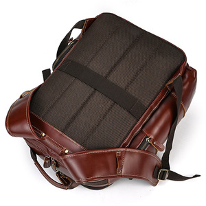 <span class=keywords><strong>Sac</strong></span> à dos vintage pour <span class=keywords><strong>homme</strong></span> en <span class=keywords><strong>cuir</strong></span> véritable Crazy Horse <span class=keywords><strong>Sac</strong></span> multi-fonctionnel pour <span class=keywords><strong>ordinateur</strong></span> portable <span class=keywords><strong>15</strong></span> <span class=keywords><strong>pouces</strong></span> grande capacité <span class=keywords><strong>Sac</strong></span> d'école - Product Image 3