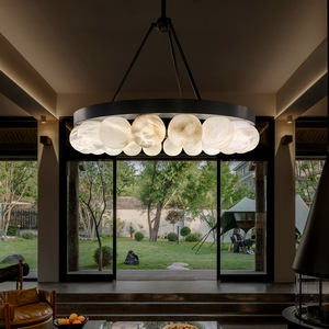 Lámpara colgante de campanas de viento redonda, candelabro de alabastro con marco de cobre español - Product Image 1