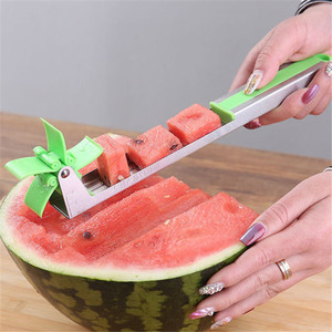 Cuchillo <span class=keywords><strong>cortador</strong></span> <span class=keywords><strong>de</strong></span> acero inoxidable para refrescar jugos, herramientas <span class=keywords><strong>de</strong></span> plástico para cortar melón y <span class=keywords><strong>sandía</strong></span>, rebanador tipo molino para frutas y verduras - Product Image 4