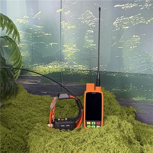 Traceur de chien <span class=keywords><strong>autonome</strong></span> robuste pour le terrain, sans frais de carte SIM, anti-chute pour l'entraînement en trial sur le terrain - Product Image 1