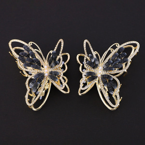 กิ๊บติดผมรูปผีเสื้อสีทองประดับด้วยพลอยเทียมสีดำเครื่องประดับศีรษะสำหรับงานปาร์ตี้ - Product Image 4