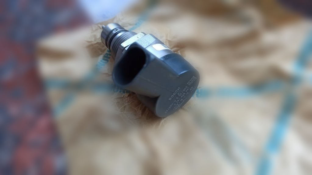 0281006037 Common Rail diesel fuel Pressure Regulator 0281006037 high quality solenoid DRV valve 0281006037