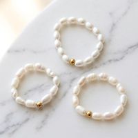Maßgefertigter Natürlicher Barock-Perlen-Stretchring Elastisches Band Süßwasserperlen-Perlenring 18K Vergoldet Modeschmuck für Damen