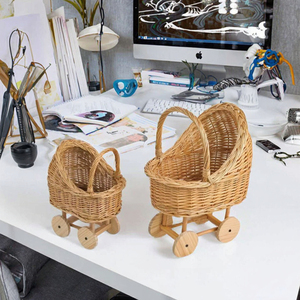 Cesto Portaoggetti Ecologico Multifunzione in <span class=keywords><strong>Vimini</strong></span> Naturale <span class=keywords><strong>per</strong></span> Passeggino con Design Floreale, Accessorio <span class=keywords><strong>per</strong></span> Fotografia e <span class=keywords><strong>Giocattoli</strong></span> - Product Image 2