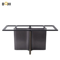 Hauteur de comptoir et grand coin ovale blanc 10 places ensemble de table à manger extérieur avec 6 chaises en tissu de salon