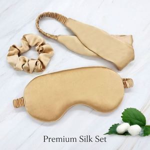 Masque de sommeil de luxe 100 % soie de mûrier, taie d'oreiller, chouchou et bandeau |   Ensemble cadeau de voyage certifié Oeko-Tex pour femmes - Product Image 1