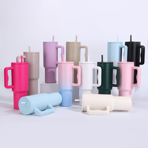Vaso Térmico de Acero Inoxidable 304 de Doble Pared de 40oz con Asa y Popote para Uso en Exteriores y Coche - Product Image 2