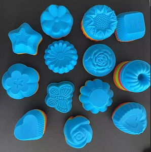 Moldes de Silicona para Muffins en Forma de Corazón, Estrella y Flor, Aptos para Horno, Fáciles de Desmoldar, para Tartas de Huevo, Cupcakes y Pudín - Product Image 1