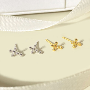 Simple Design Waterproof 18K Gold Plated <b>Cross</b> Stud <b>Earrings</b> for Women - Product Image 6