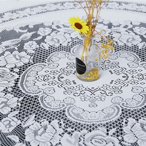 Nappe ronde en dentelle blanche brodée en polyester pour la décoration de la maison - Product Image 3