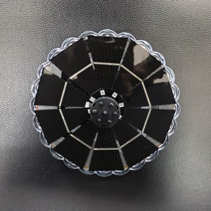 Fuente Solar Flotante Mejorada con Bomba Sumergible, Batería de Litio Integrada, Luz RGB, 7 Estilos de <span class=keywords><strong>Agua</strong></span>, IP68 para Pecera o Patio - Product Image 2