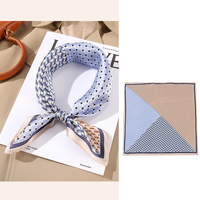 Foulards carrés 53x53cm en soie de mûrier 100% de marque Liucare, qualité 6A, 12mm, design imprimé personnalisé, vente en gros d'usine, pour femmes élégantes, lot de quatre